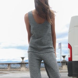 476. NWOT Zara grey tank tops